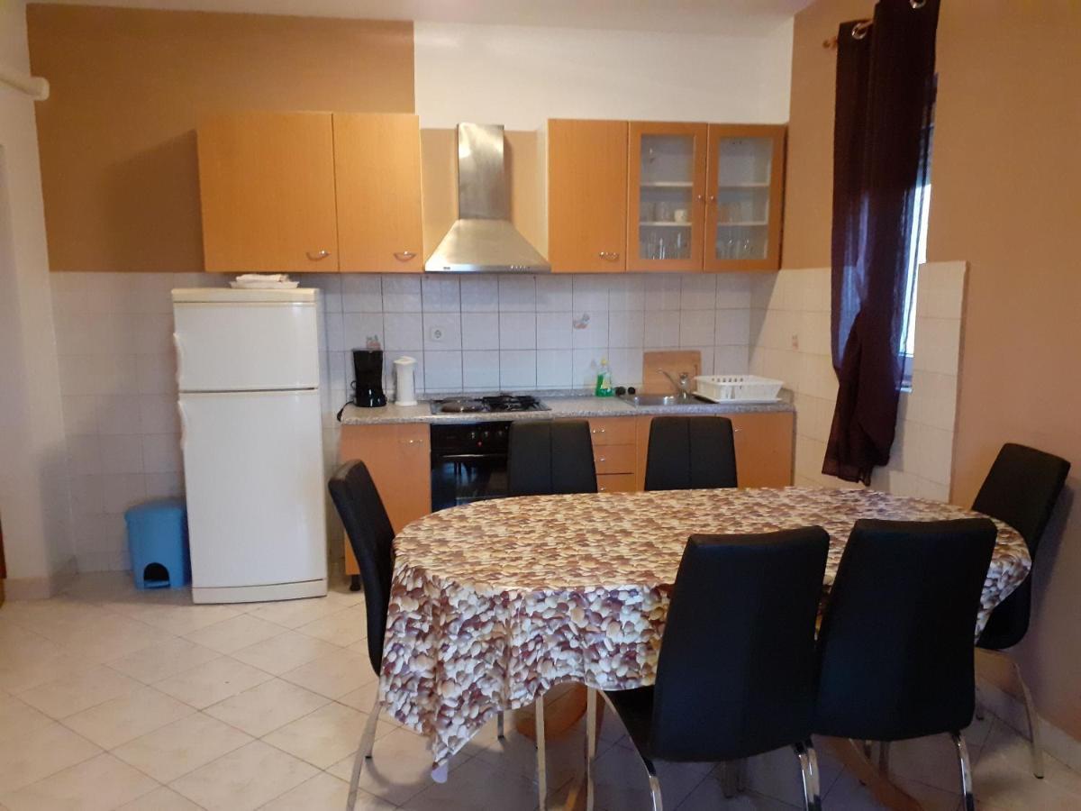 Apartments Rajka Lopar Ngoại thất bức ảnh