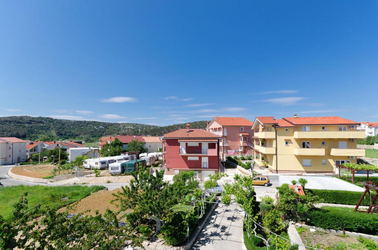 Apartments Rajka Lopar Ngoại thất bức ảnh