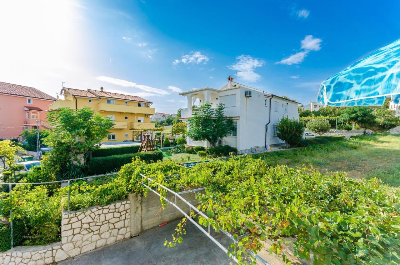 Apartments Rajka Lopar Ngoại thất bức ảnh