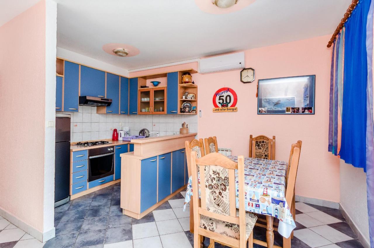 Apartments Rajka Lopar Ngoại thất bức ảnh