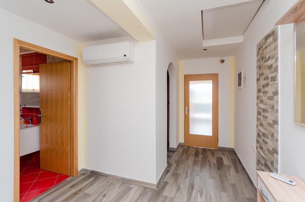 Apartments Rajka Lopar Ngoại thất bức ảnh